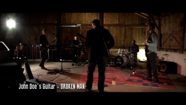 Visuel du clip musical Broken man par le groupe John Does